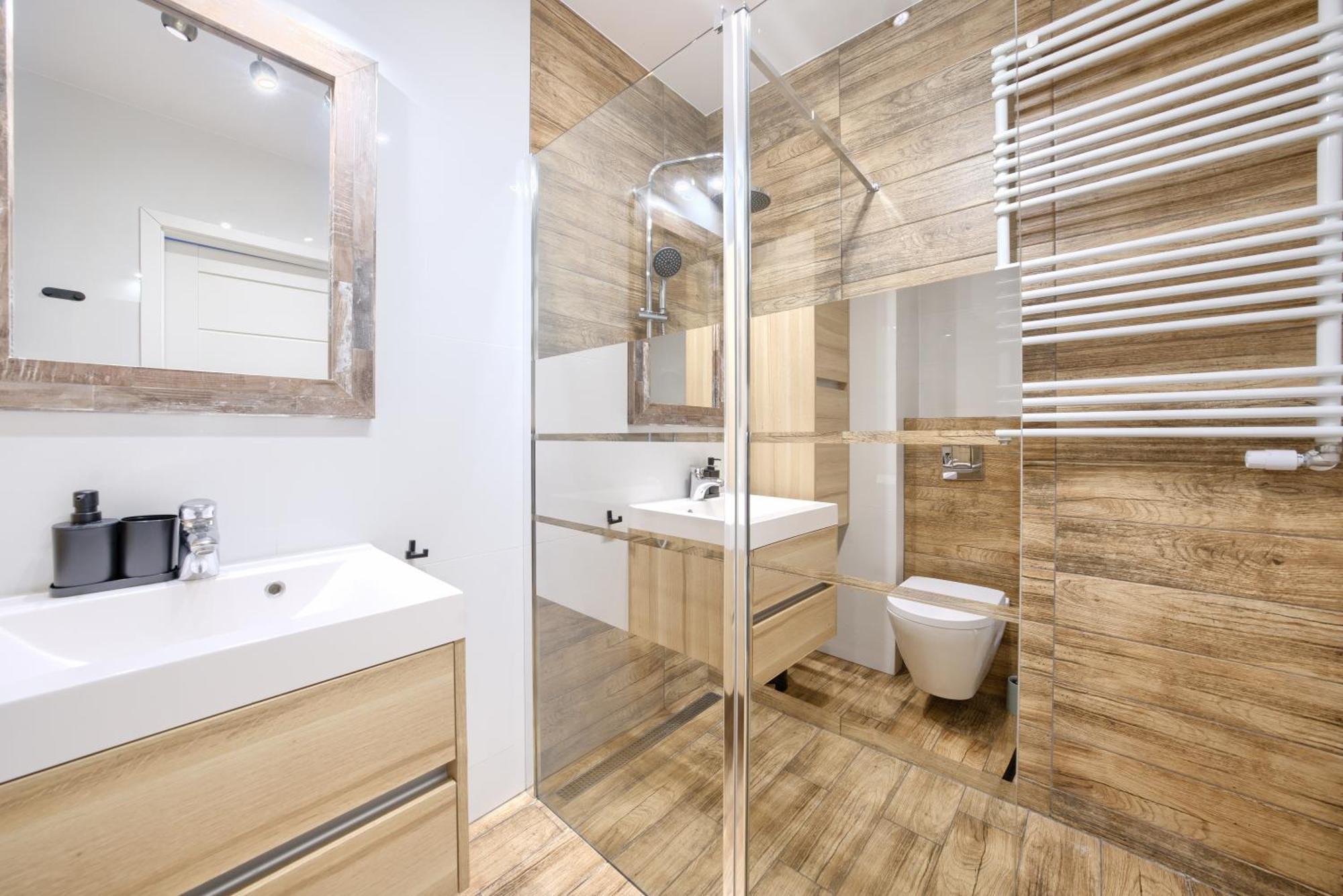 Apartamentyprzymorzu Baltycki Z Miejscem Postojowym I Ogrodkiem Kolobrzeg Exterior photo